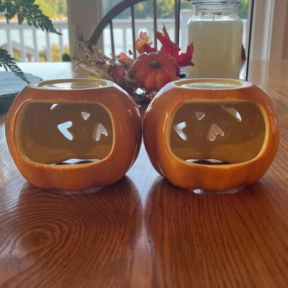 Williams Sonoma Jack O Lantern Candle Luminary Tealight Halloween 2 piece/pairy